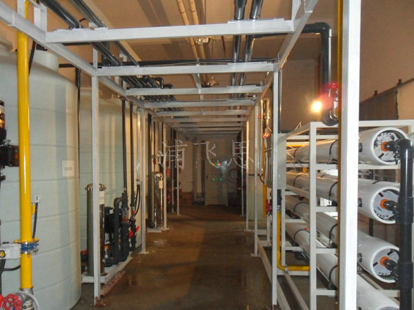 光學(xué)清洗純水機(jī)有異味怎么辦?