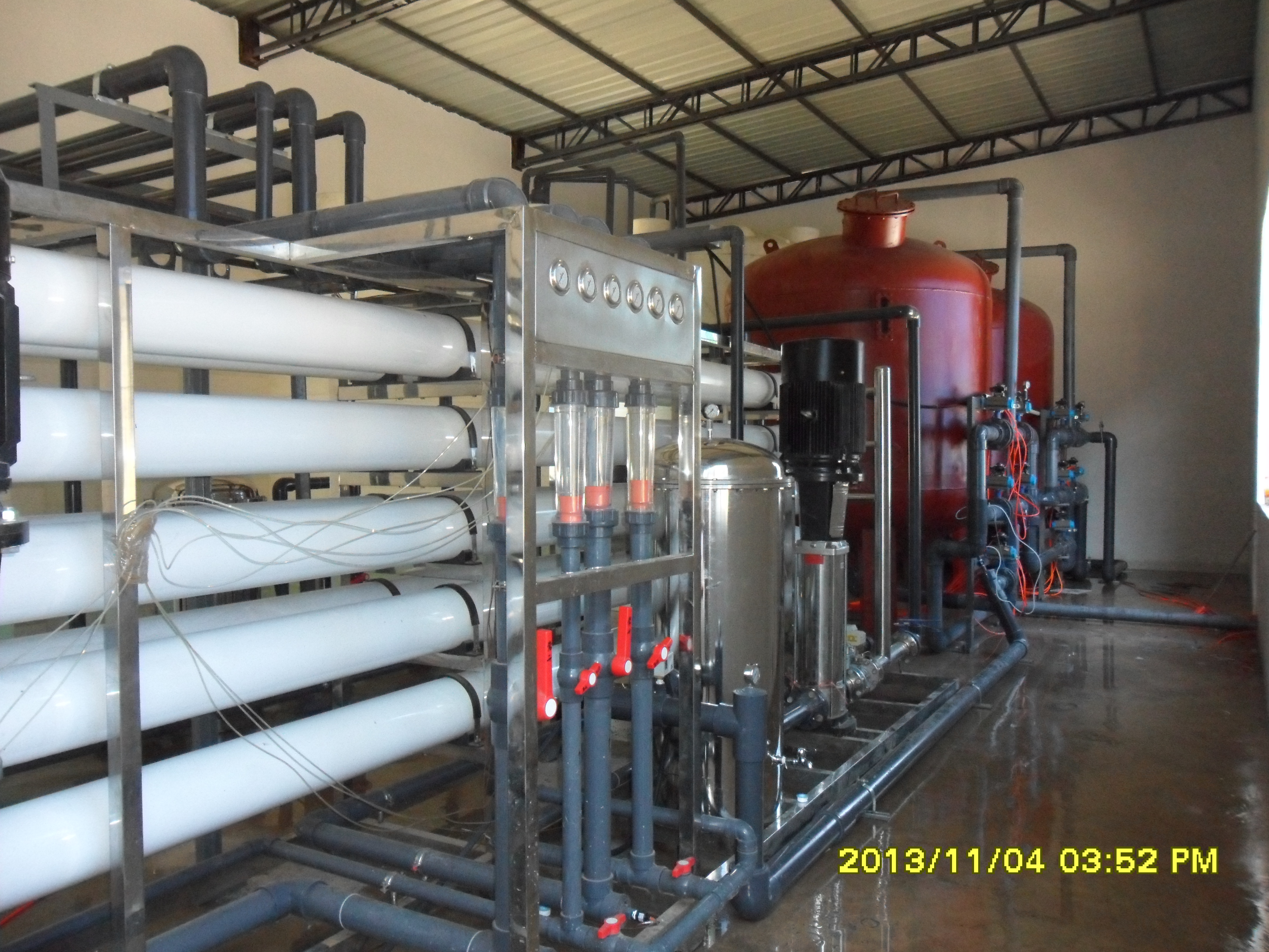 云南三奇光電20T/H-2RE超純水設備